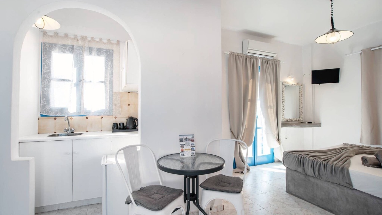 Photo of Bedroom in Perissa