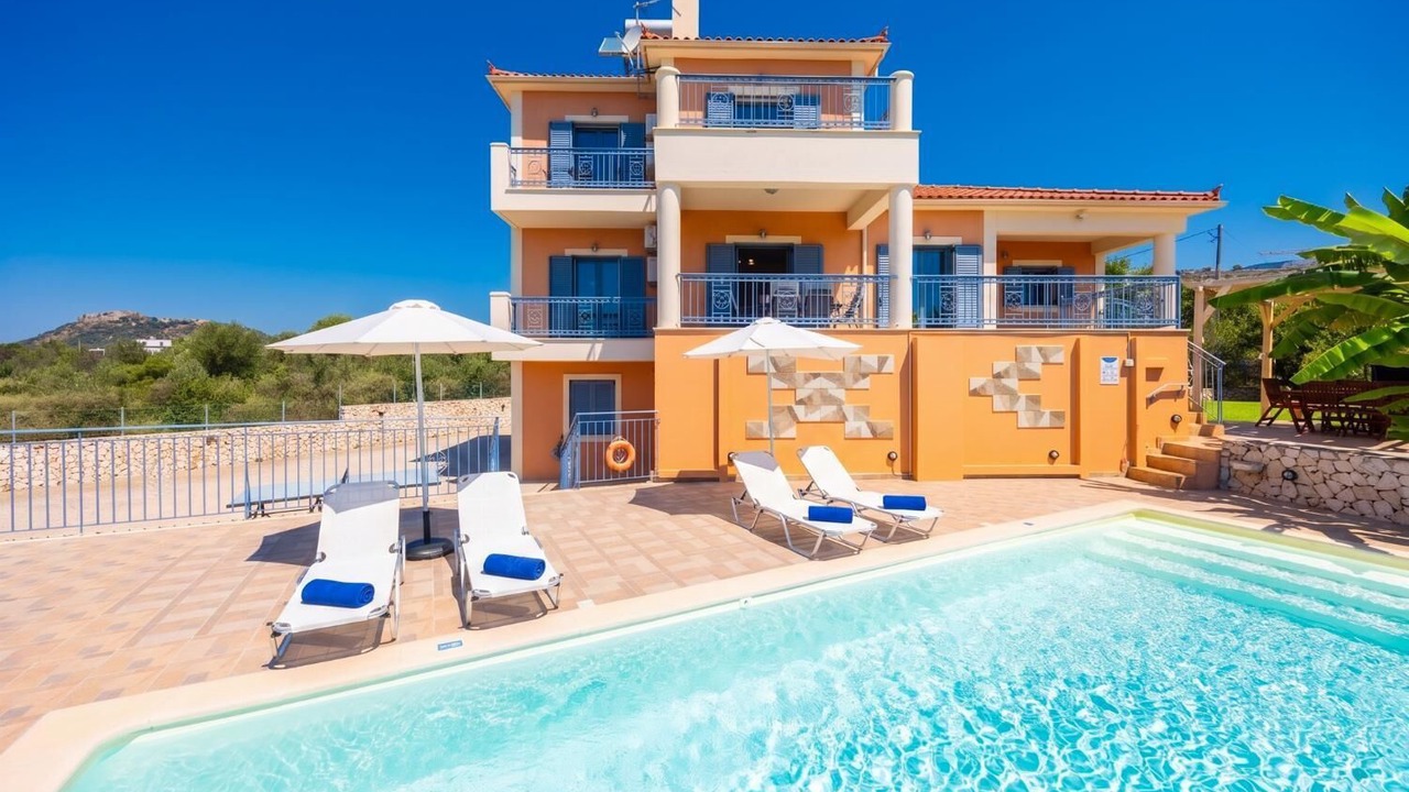 Photo of Outdoor in Karavados