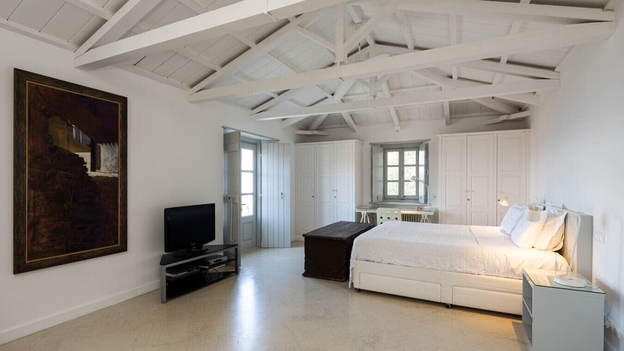 Photo of Bedroom in Hydra