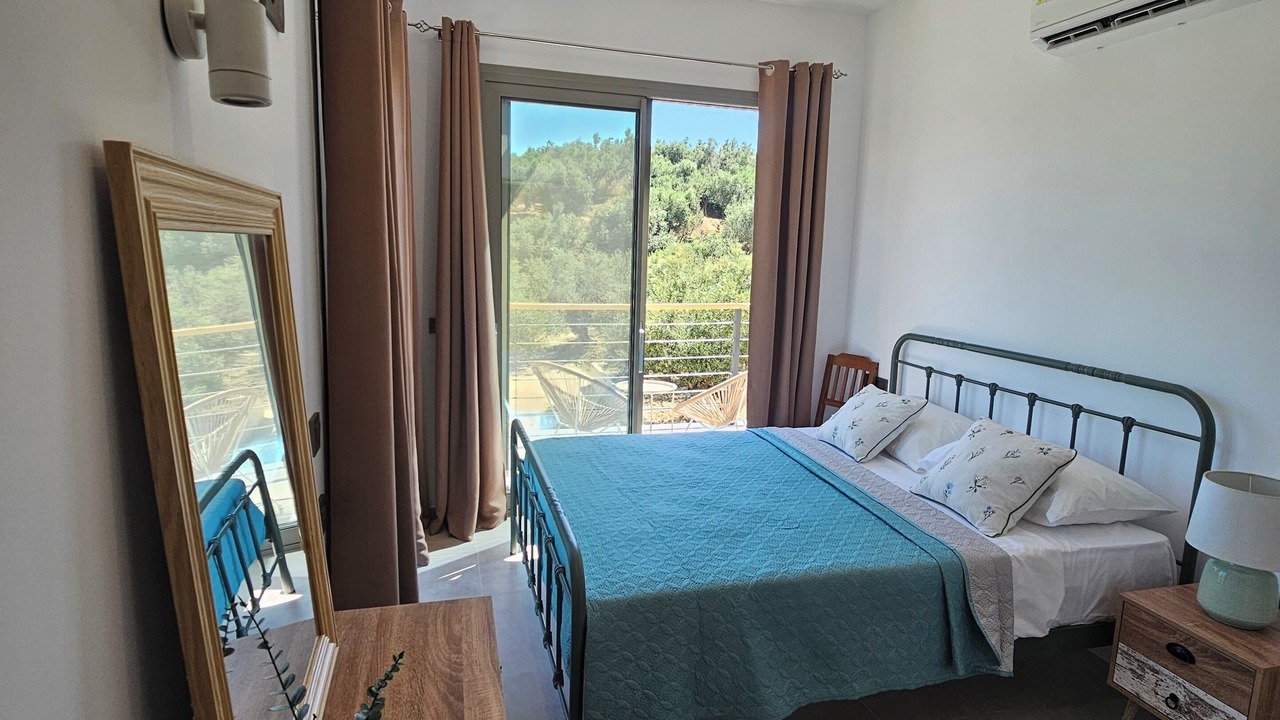 Photo of Bedroom in Alikanas