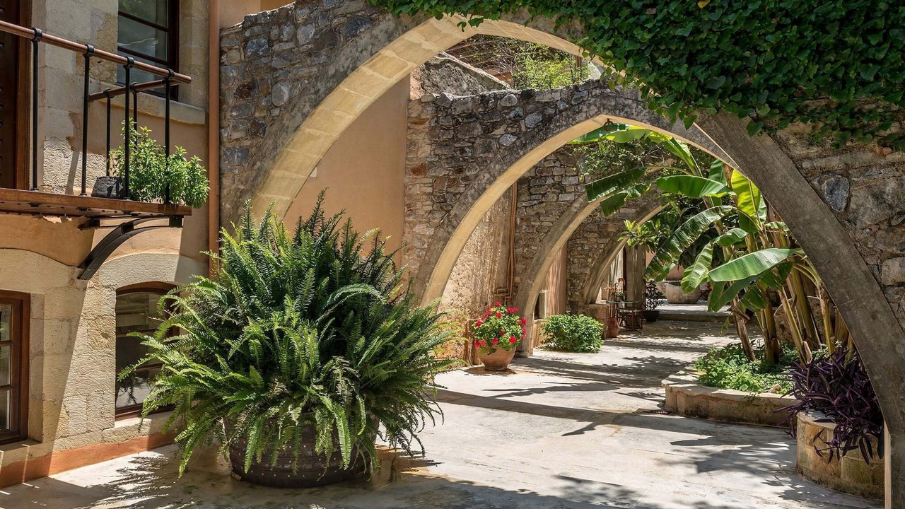 Photo of Outdoor in Makhairoi