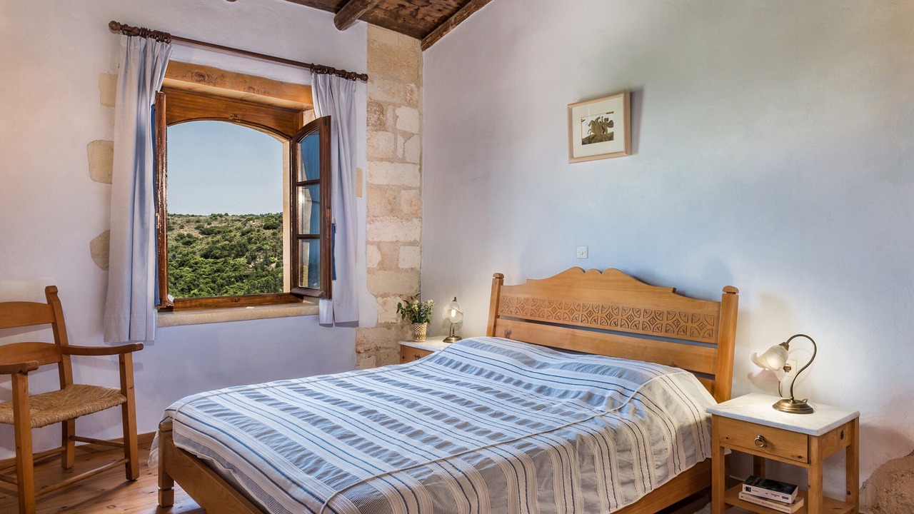 Photo of Bedroom in Makhairoi