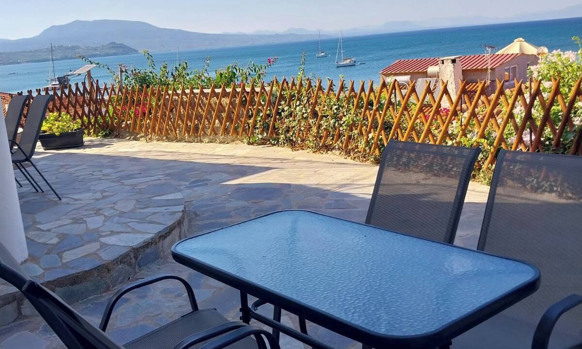 Photo of Patio Balcony in Koroni