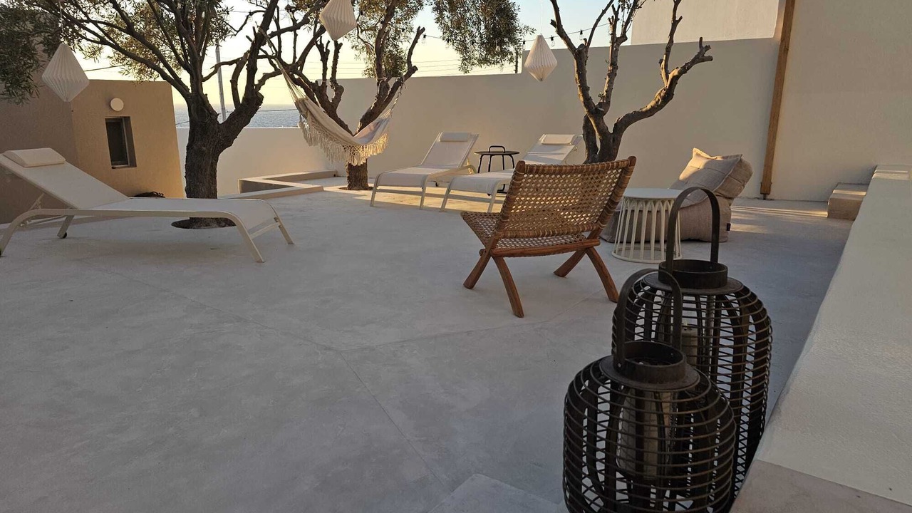 Photo of Patio Balcony in Azolimnos