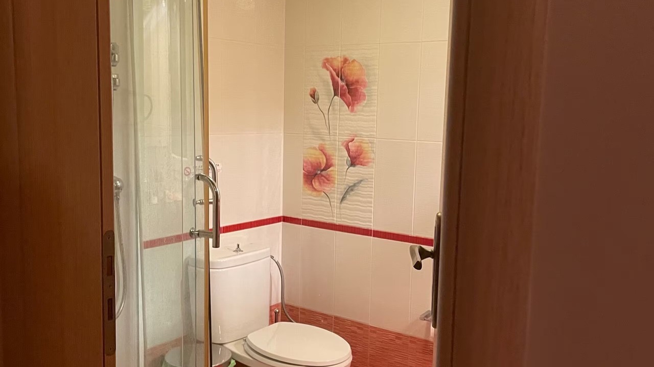 Photo of Bathroom in Plepi