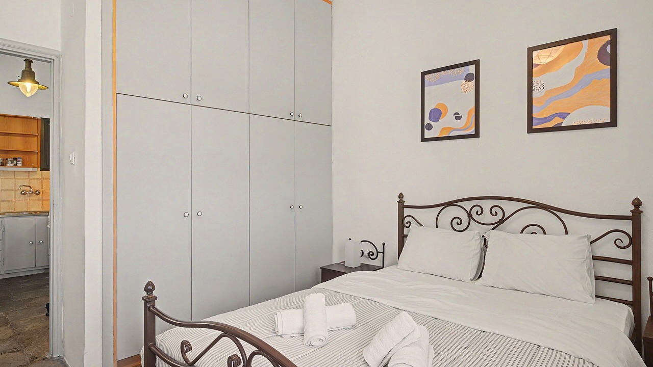 Photo of Bedroom in Kea