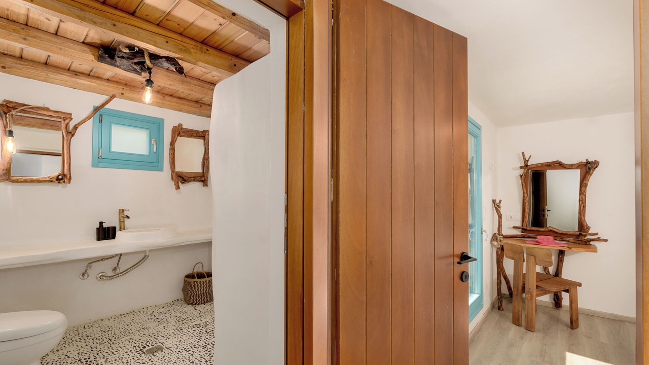 Photo of Bathroom in Roustika