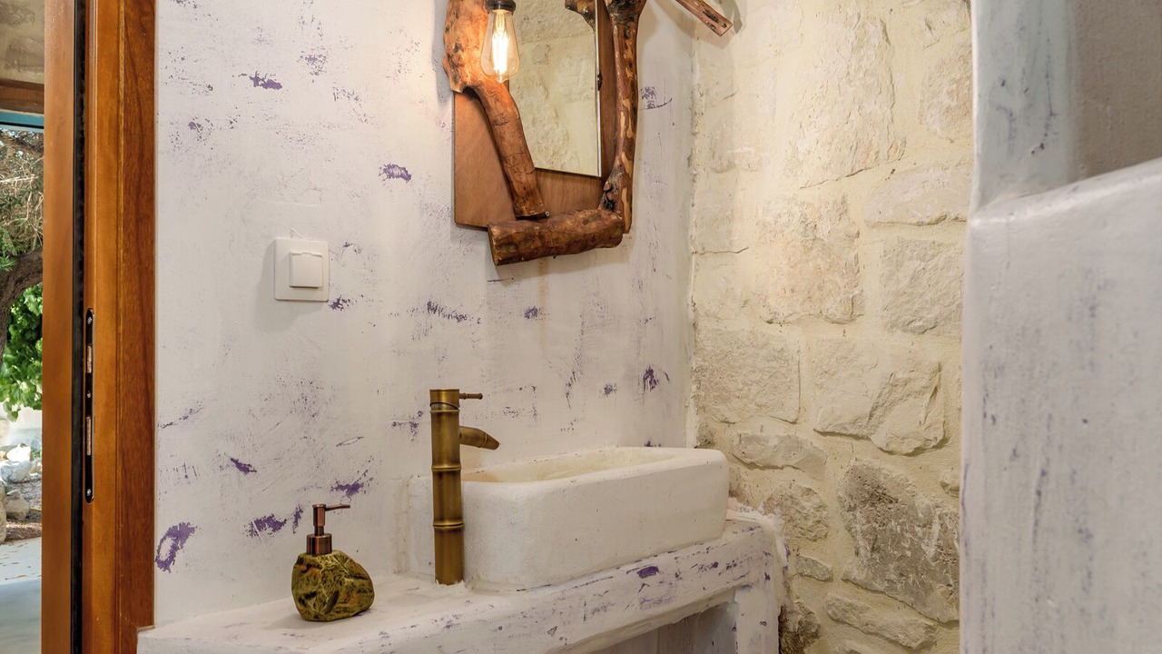 Photo of Bathroom in Roustika