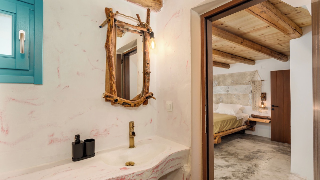 Photo of Bathroom in Roustika