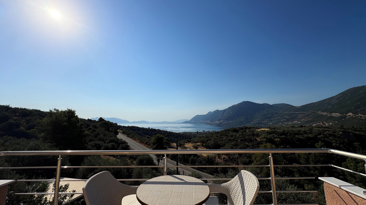 Photo of Outdoor in Melissopetra