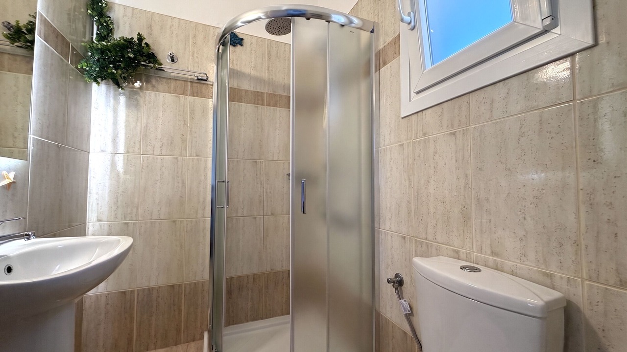 Photo of Bathroom in Lakones