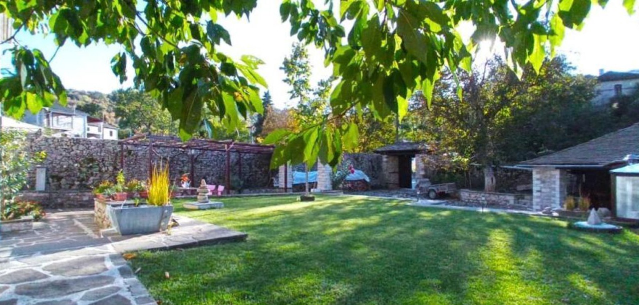 Photo of Outdoor in Asprangeloi