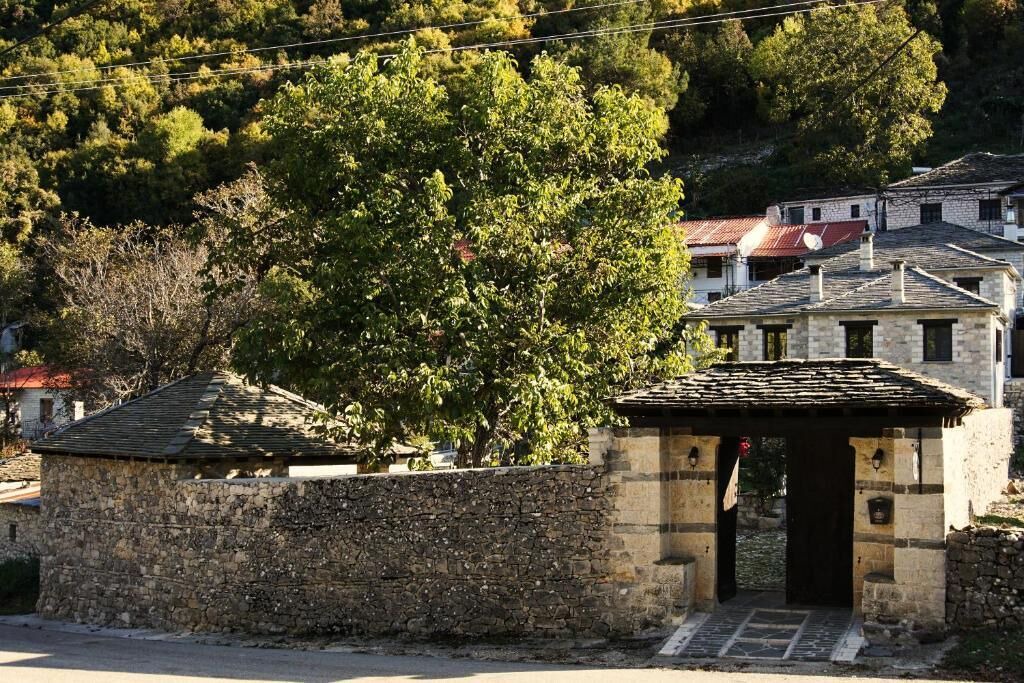 Photo of Outdoor in Asprangeloi