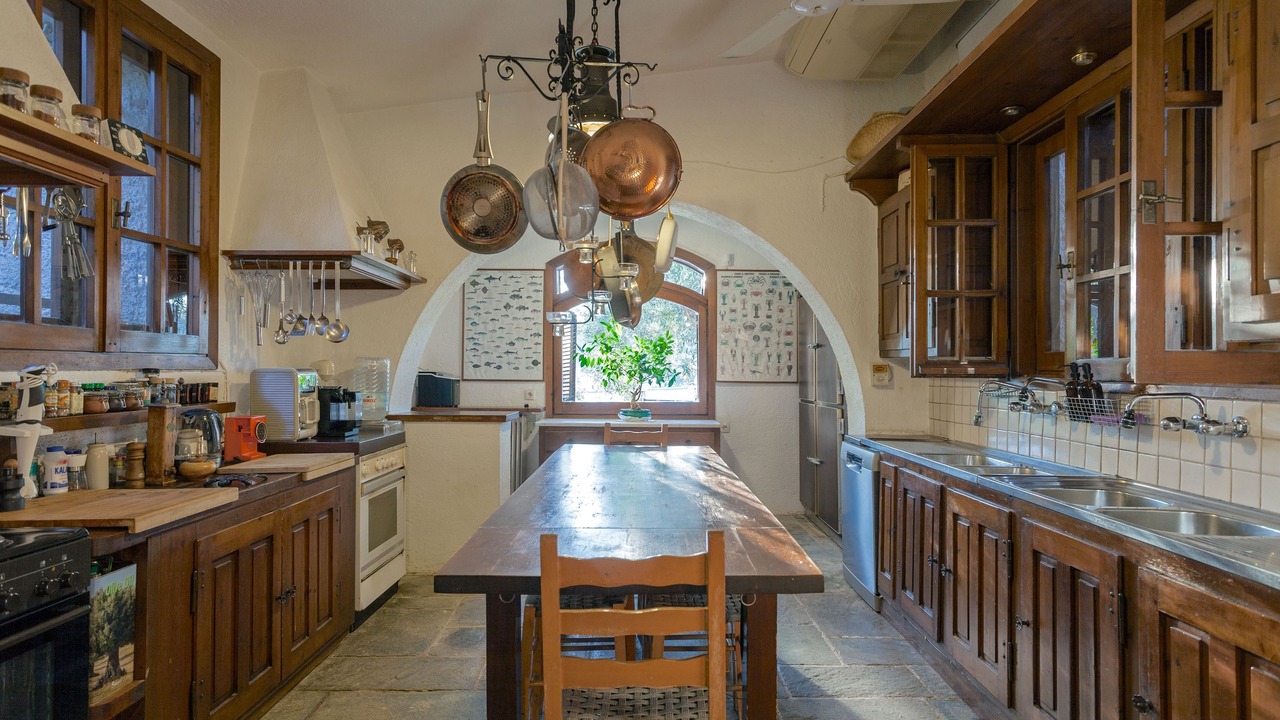 Photo of Kitchen in Pella Region