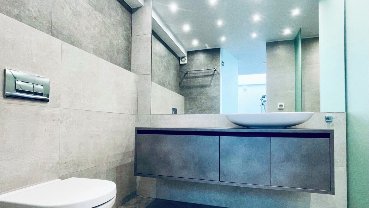 Photo of Bathroom in Elliniko
