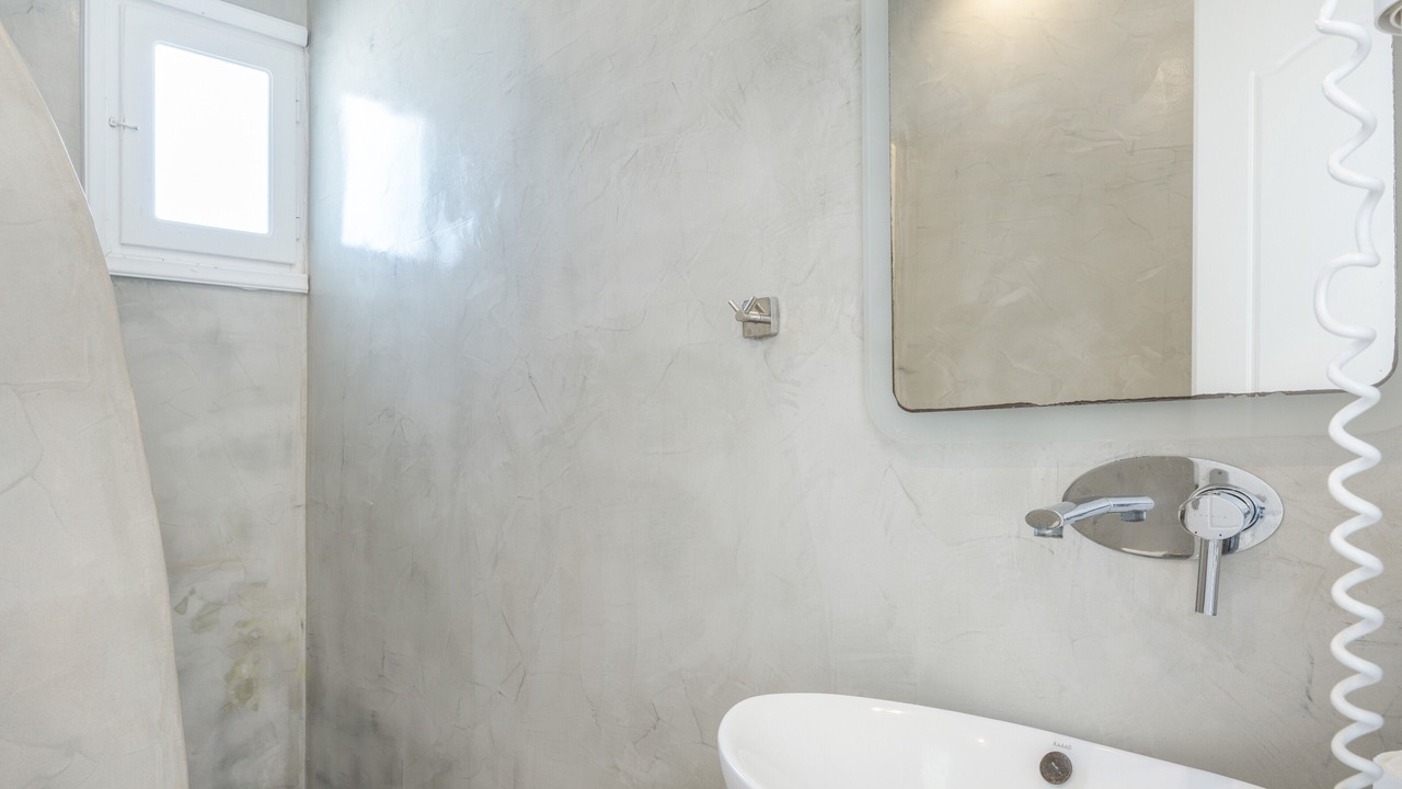Photo of Bathroom in Agios Georgios