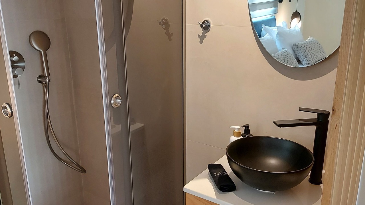 Photo of Bathroom in Platanes