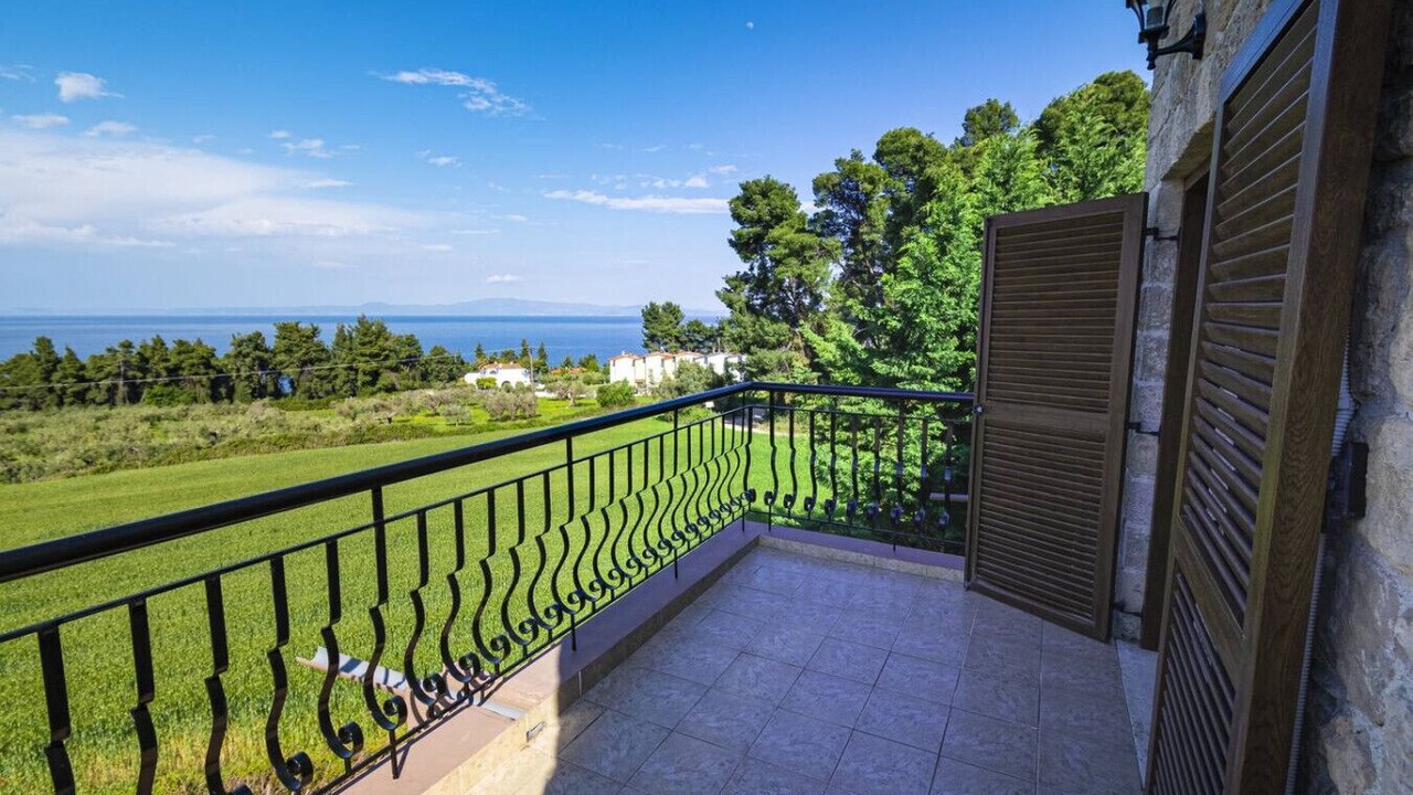 Photo of Outdoor in Kriopigi