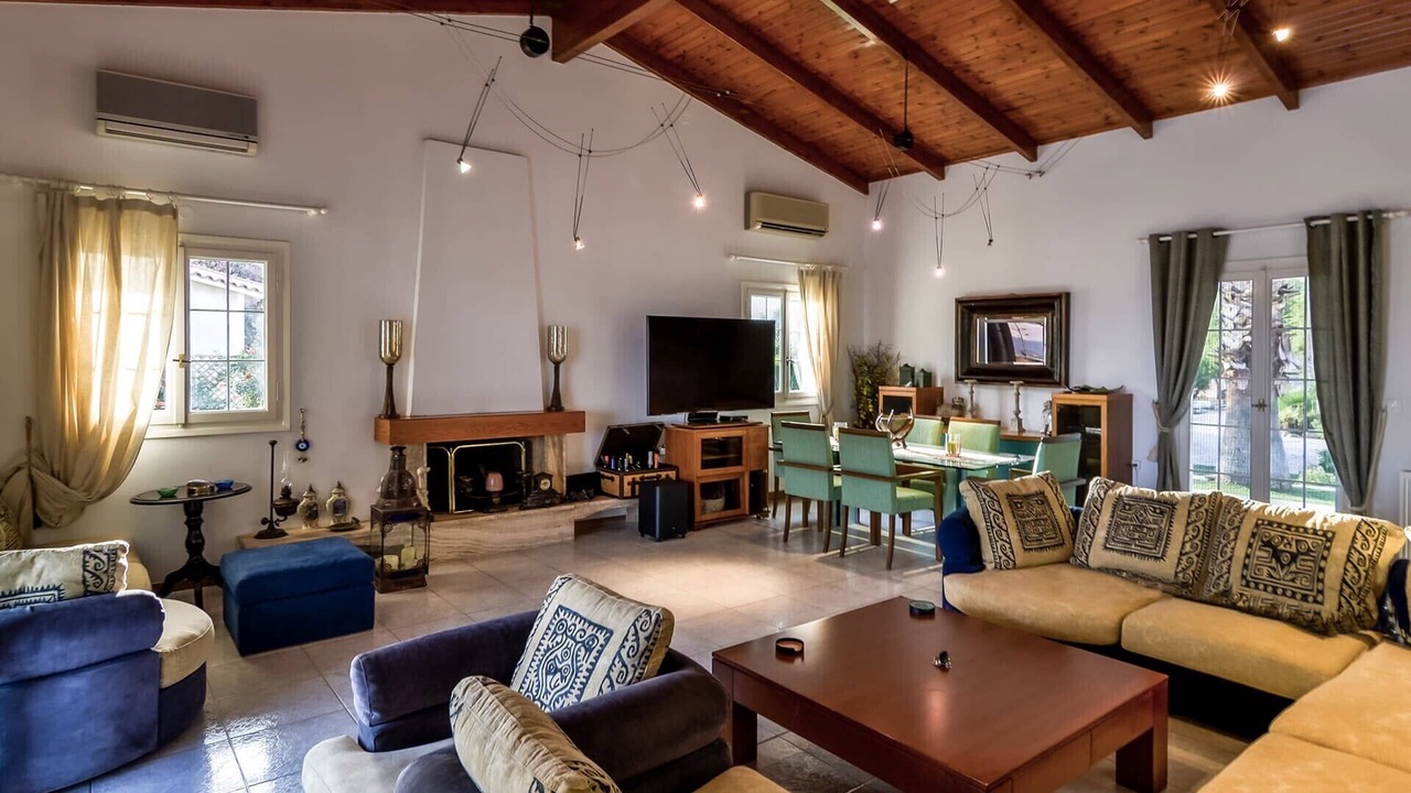 Photo of Livingroom in Pigadia