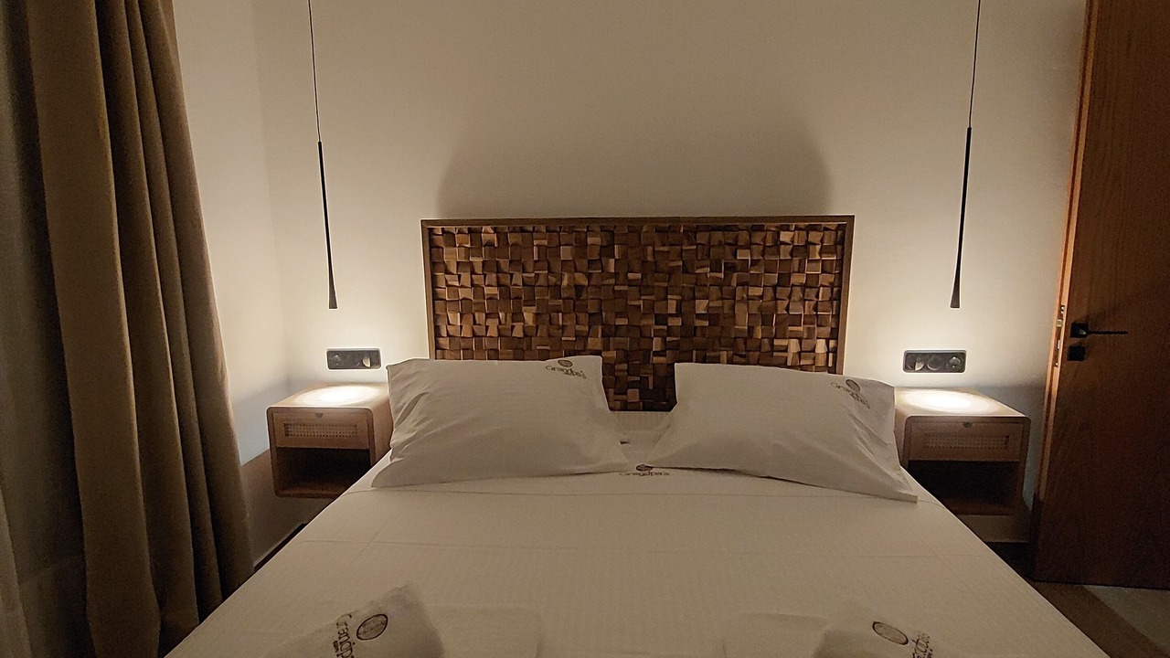Photo of Bedroom in Peroulion