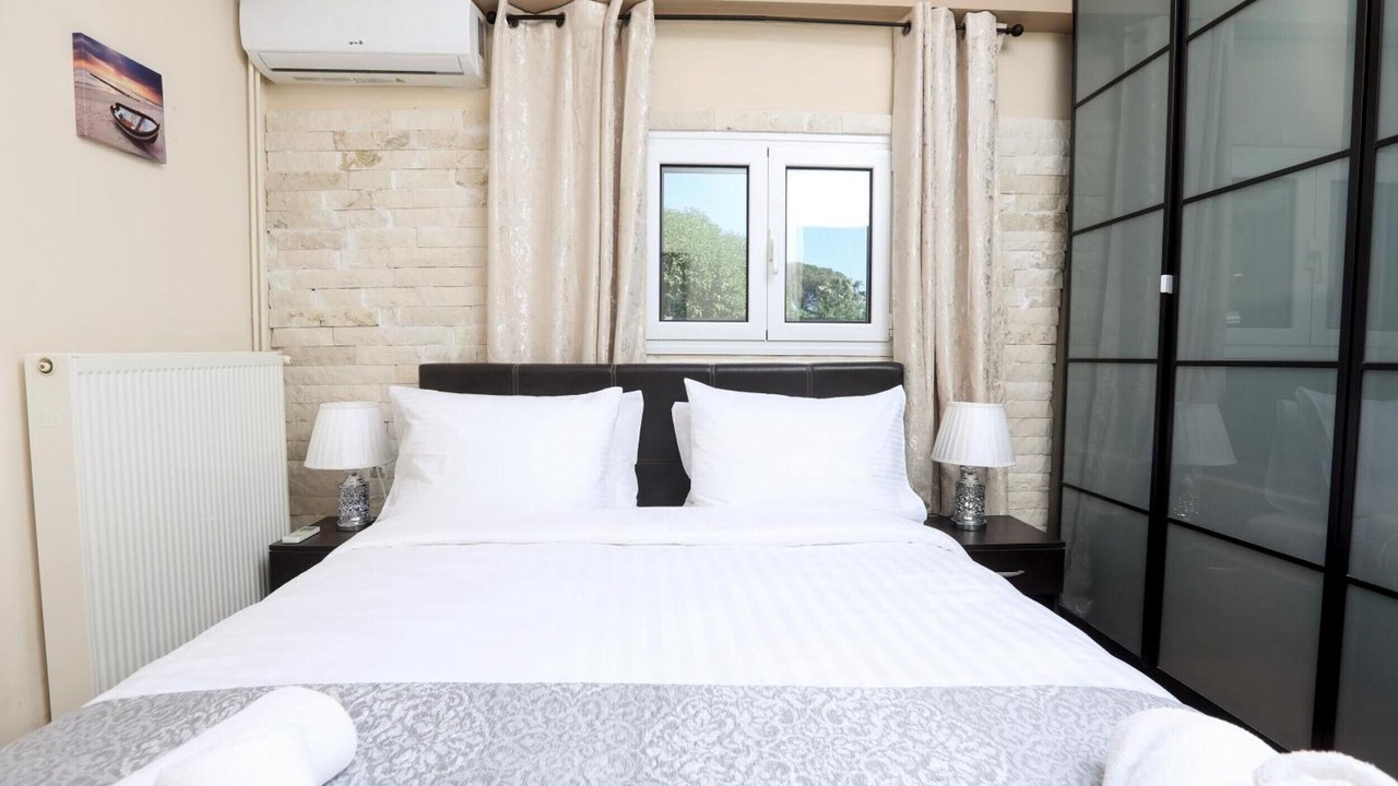 Photo of Bedroom in Tzavros