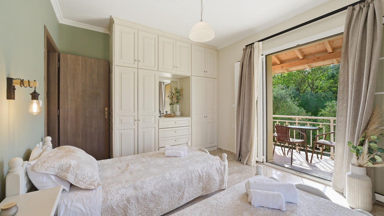 Photo of Bedroom in Peroulades