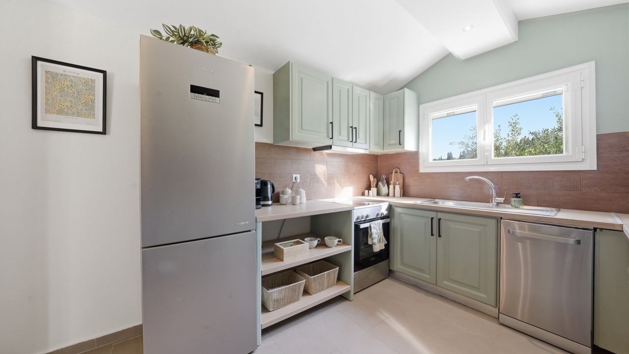 Photo of Kitchen in Peroulades