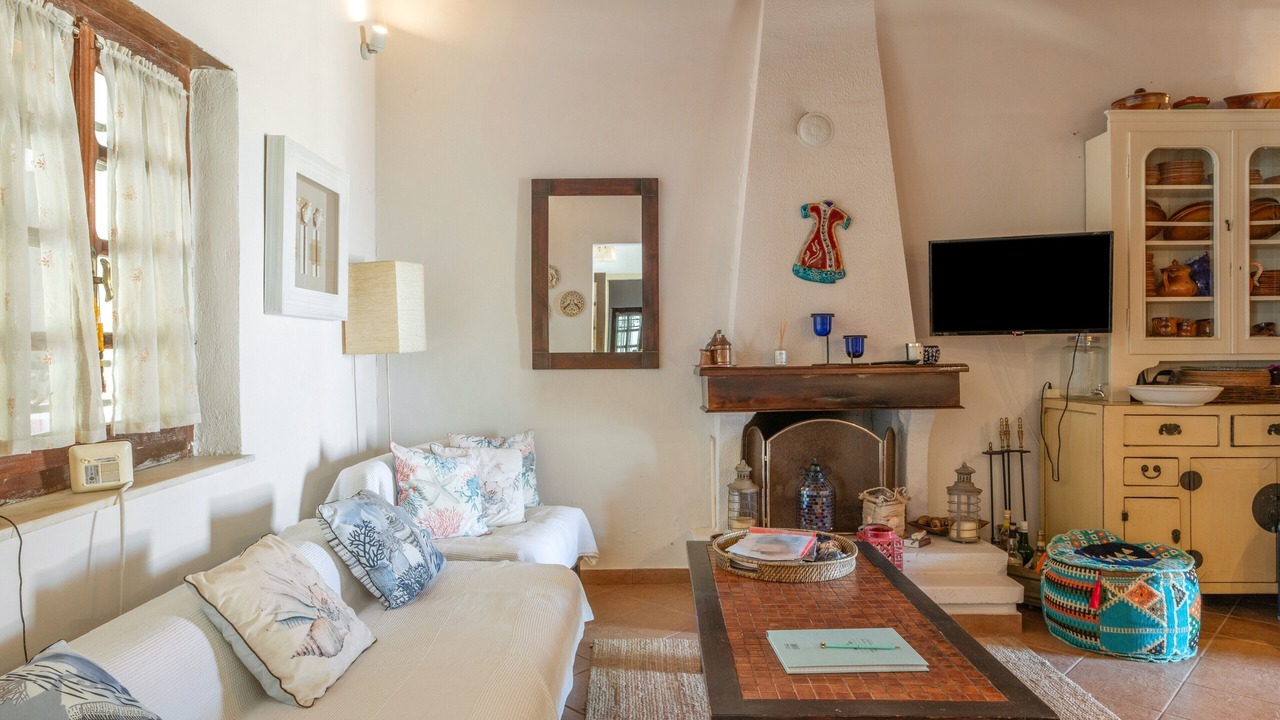Photo of Livingroom in Kato Diminio