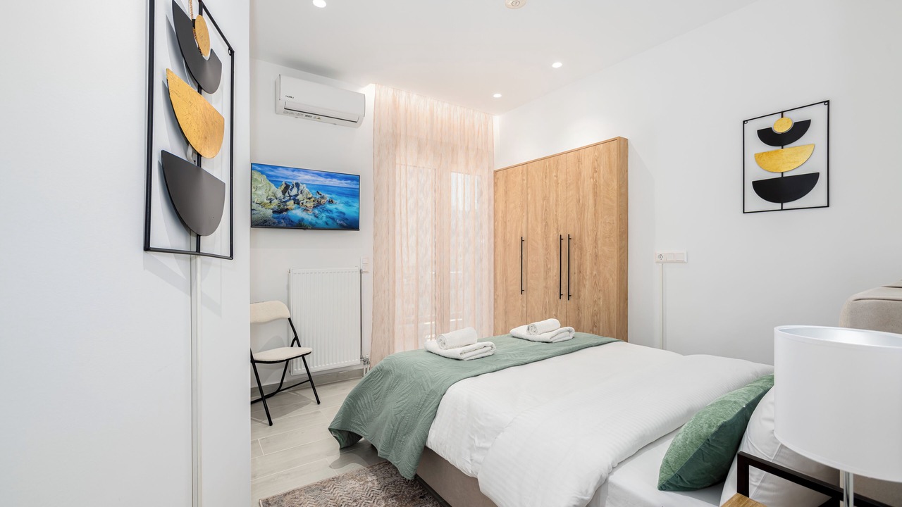 Photo of Bedroom in Pangrati