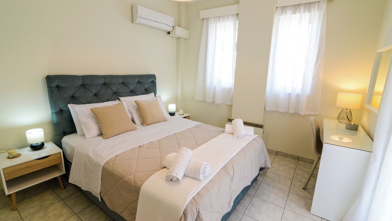 Photo of Bedroom in Kalamata Marina