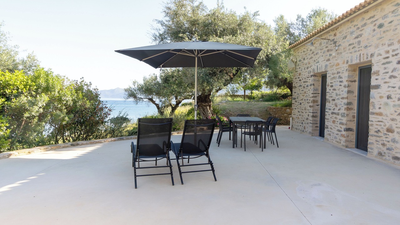 Photo of Outdoor in Omales