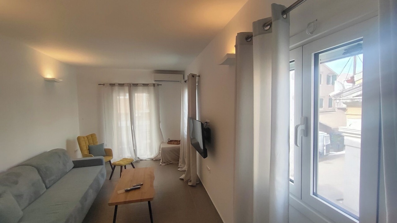Photo of Livingroom in Molos