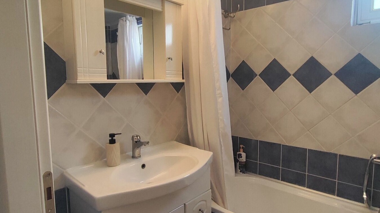 Photo of Bathroom in Molos
