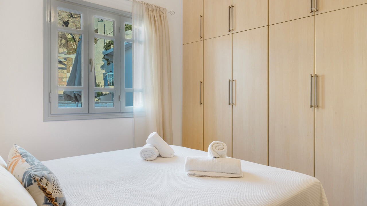 Photo of Bedroom in Skala