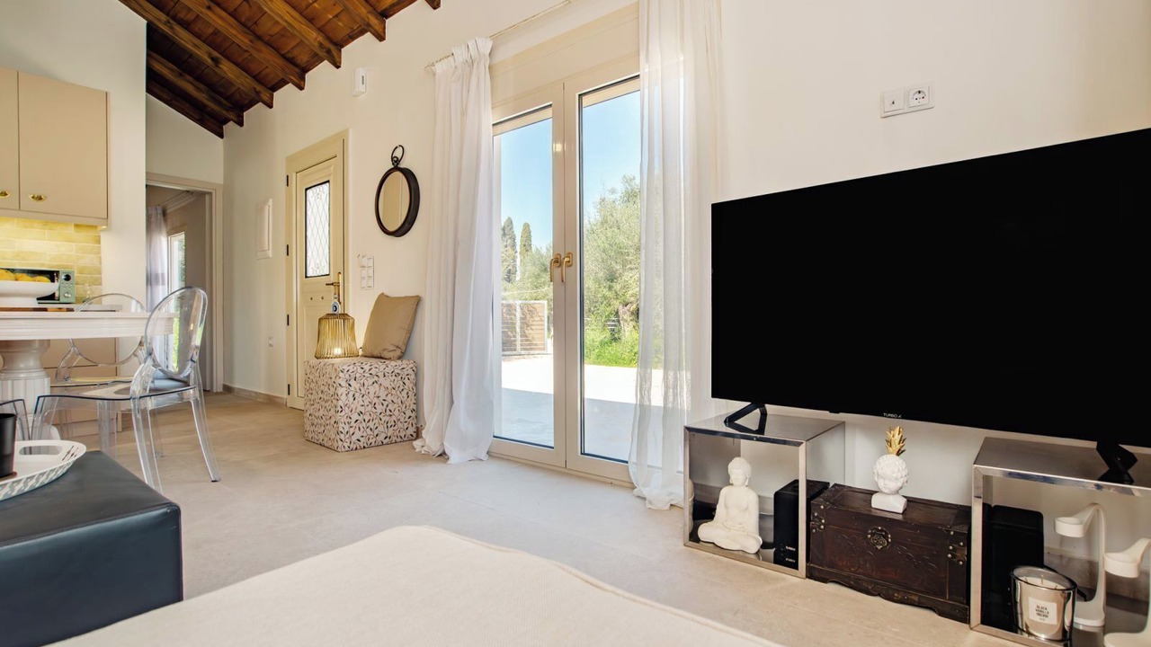 Photo of Bedroom in Molos