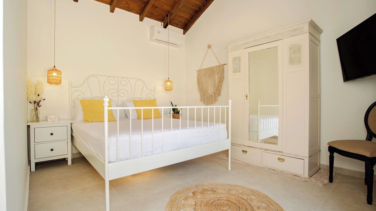 Photo of Bedroom in Molos