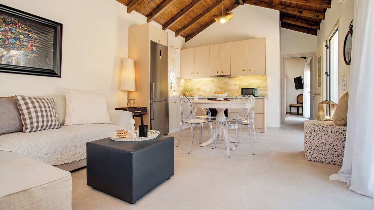 Photo of Livingroom in Molos