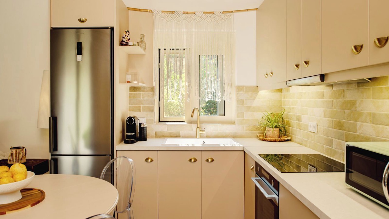 Photo of Kitchen in Molos