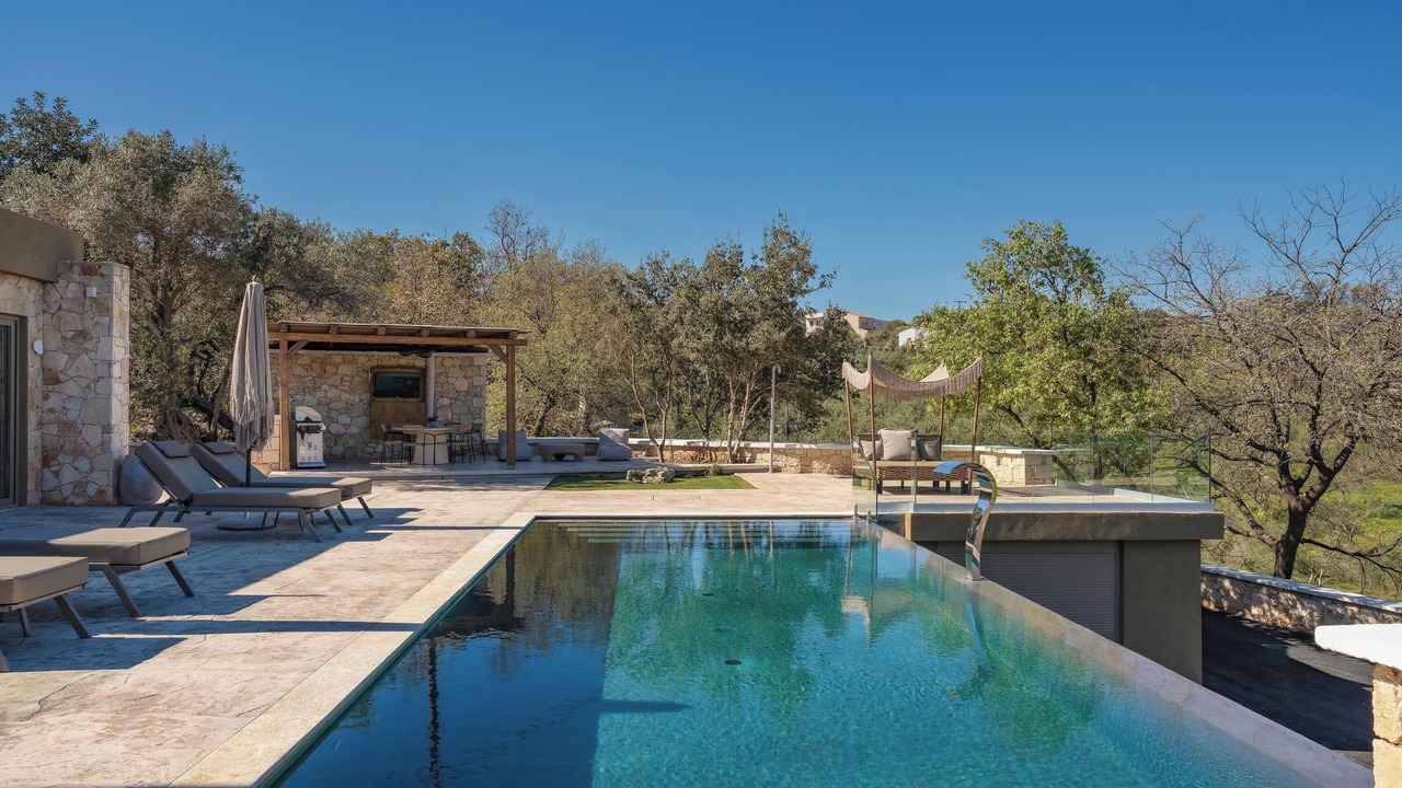 Photo of Outdoor in Margarites