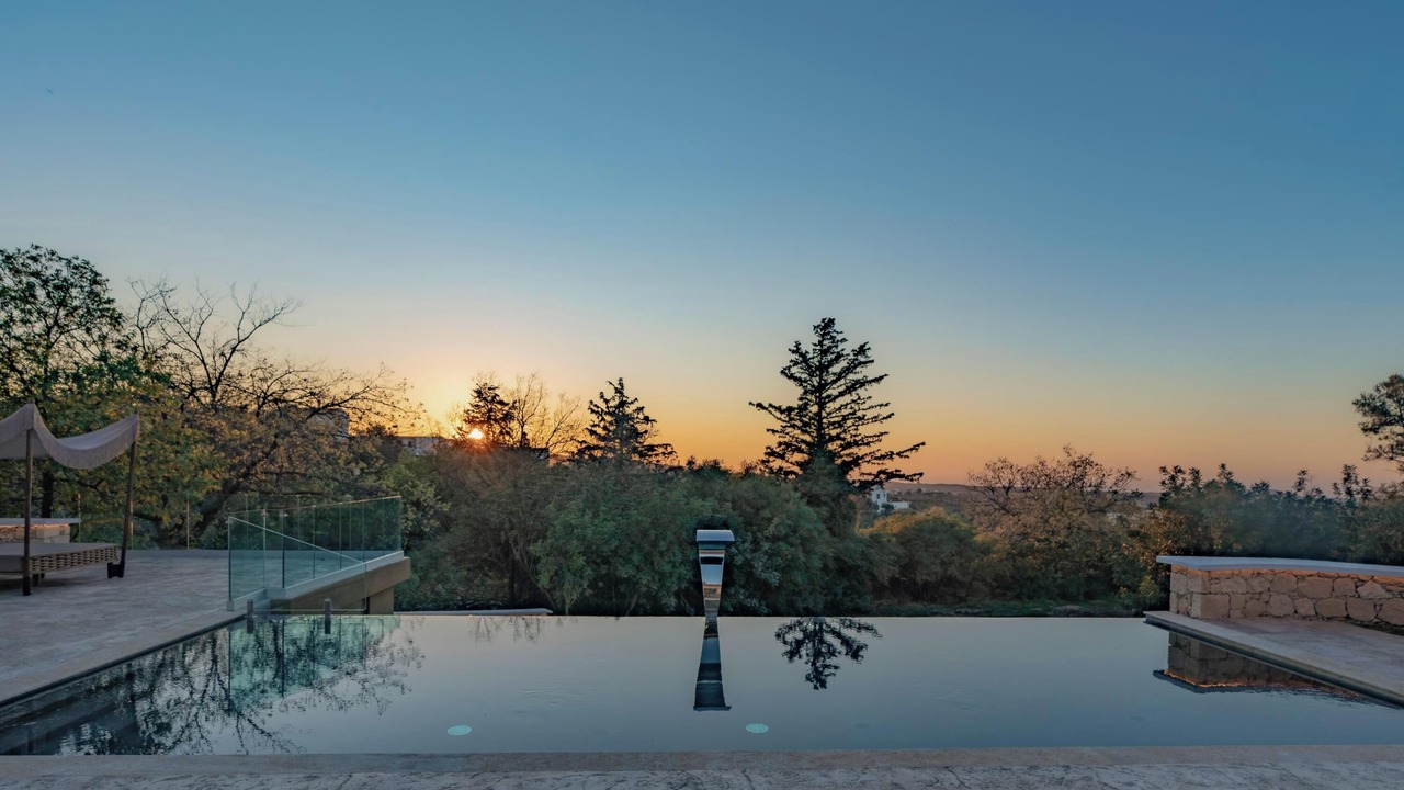 Photo of Outdoor in Margarites