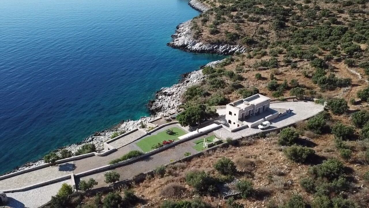 Photo of Outdoor in East Mani