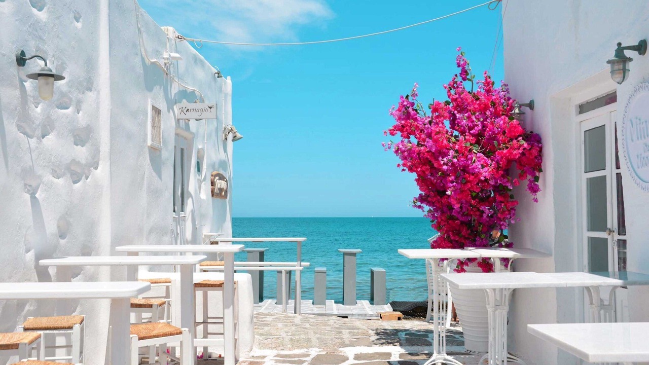 Photo of Others in Gaios