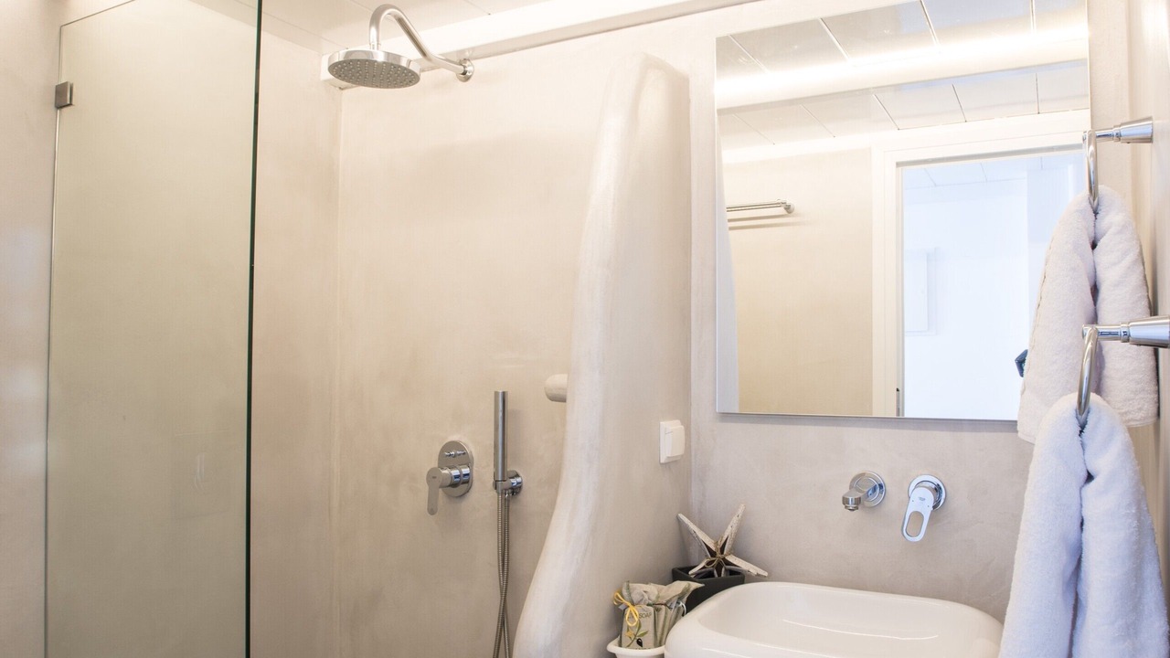 Photo of Bathroom in Little Venice