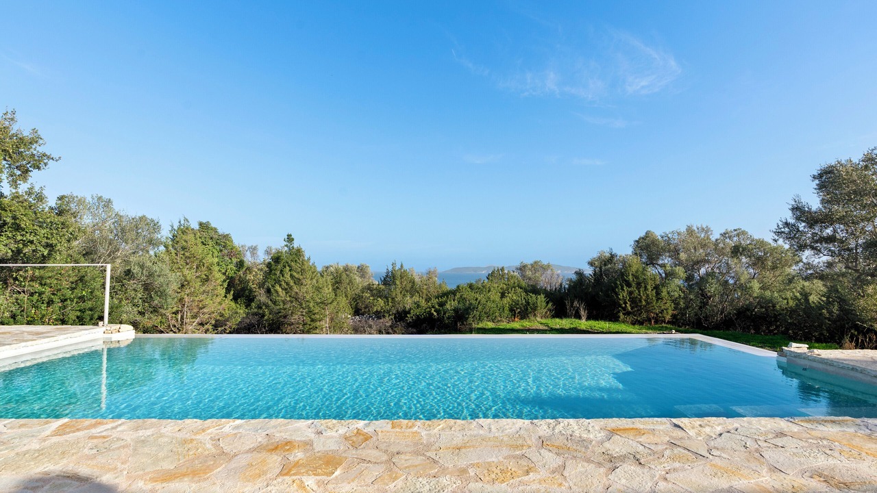 Photo of Outdoor in Evgiros