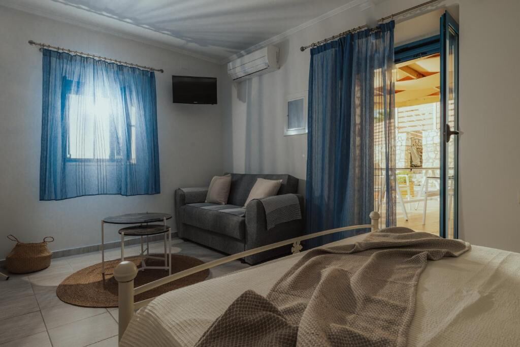 Photo of Bedroom in Perigiali