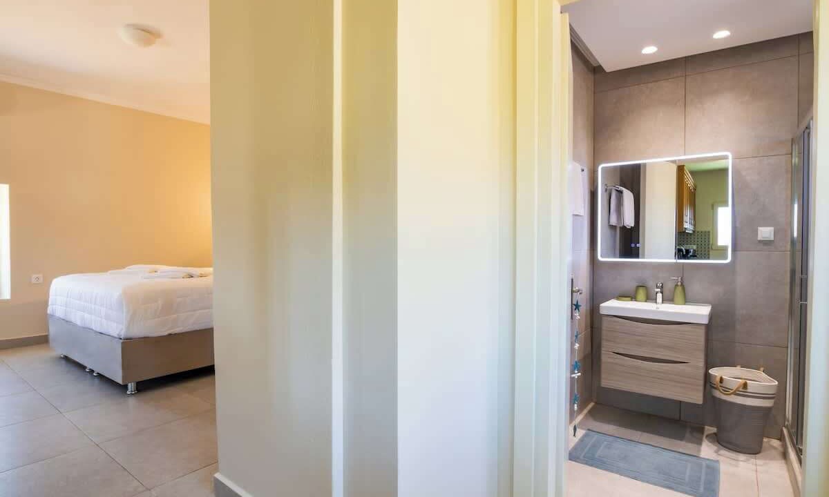 Photo of Bedroom in Menetai