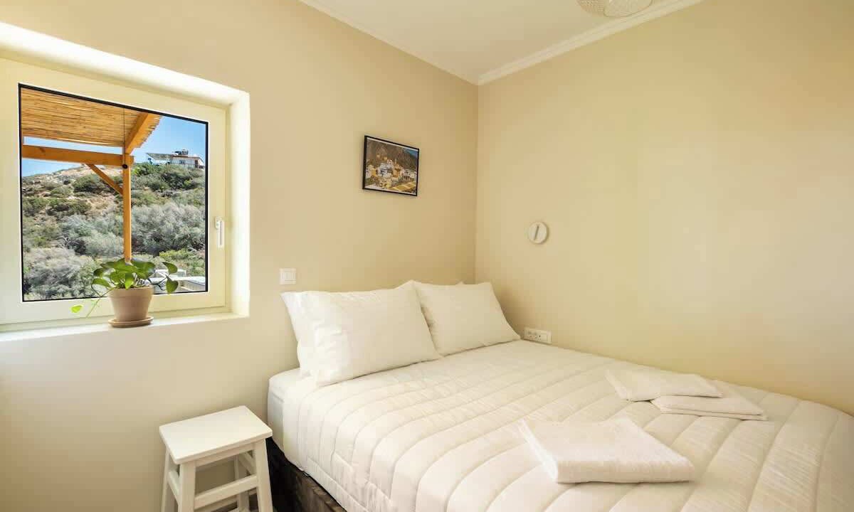 Photo of Bedroom in Menetai