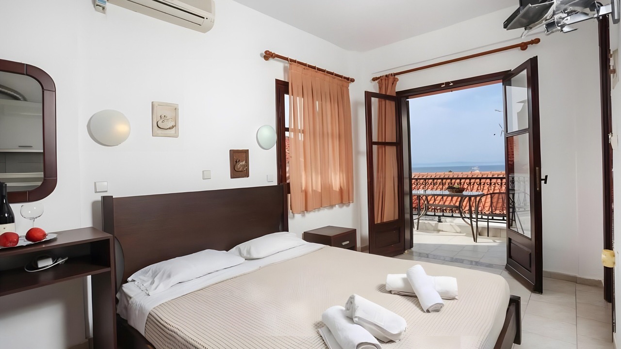 Photo of Bedroom in Pefkochori
