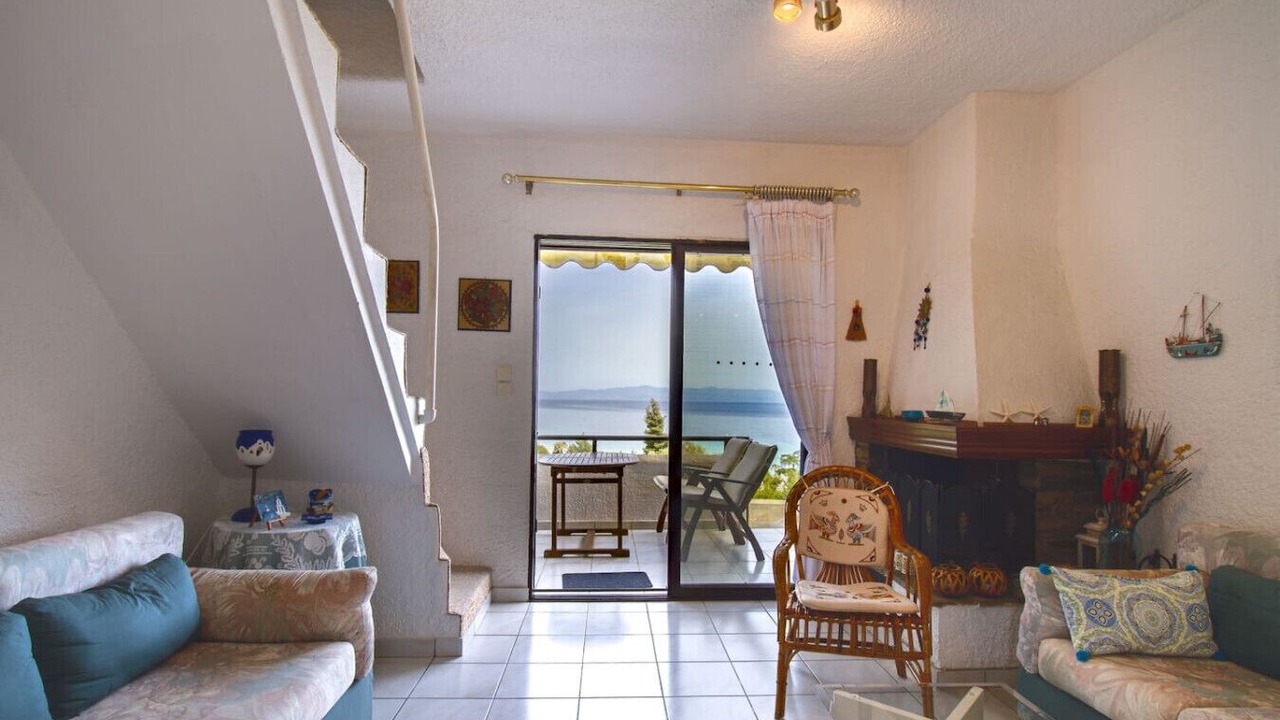 Photo of Livingroom in Kriopigi