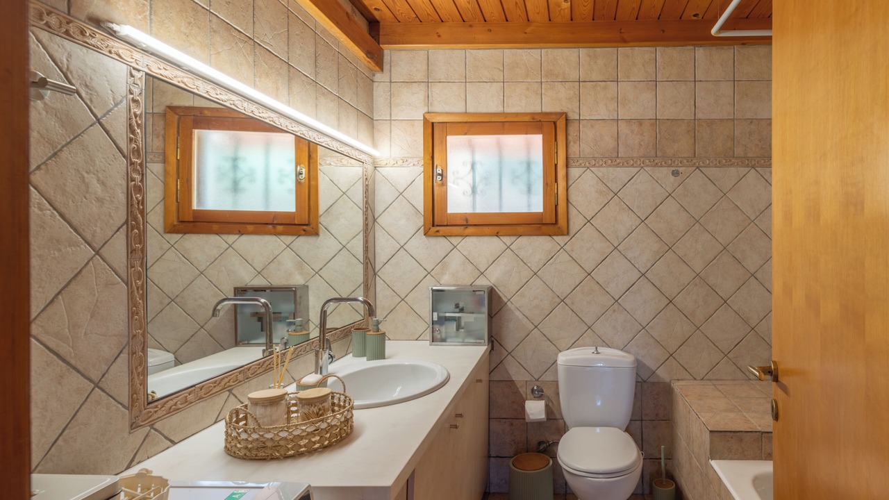 Photo of Bathroom in Archanes